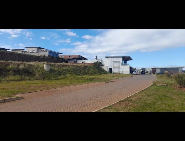 737M² VACANT LAND FOR SALE IN SIBAYA PRECINCT